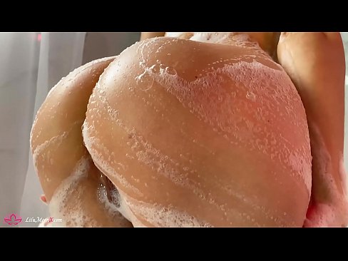 ❤️ rambut coklat masturbasi pukas dengan vibrator untuk intens orgasme di mandi ☑ Rusia porno pada kami